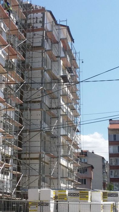 продавам  скеле немско поцинковано .