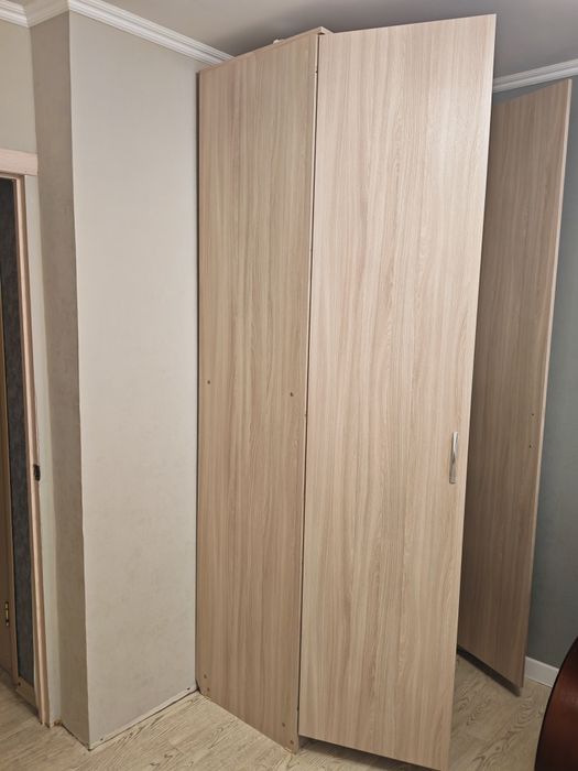 Продам шкаф в 4м микрорайоне