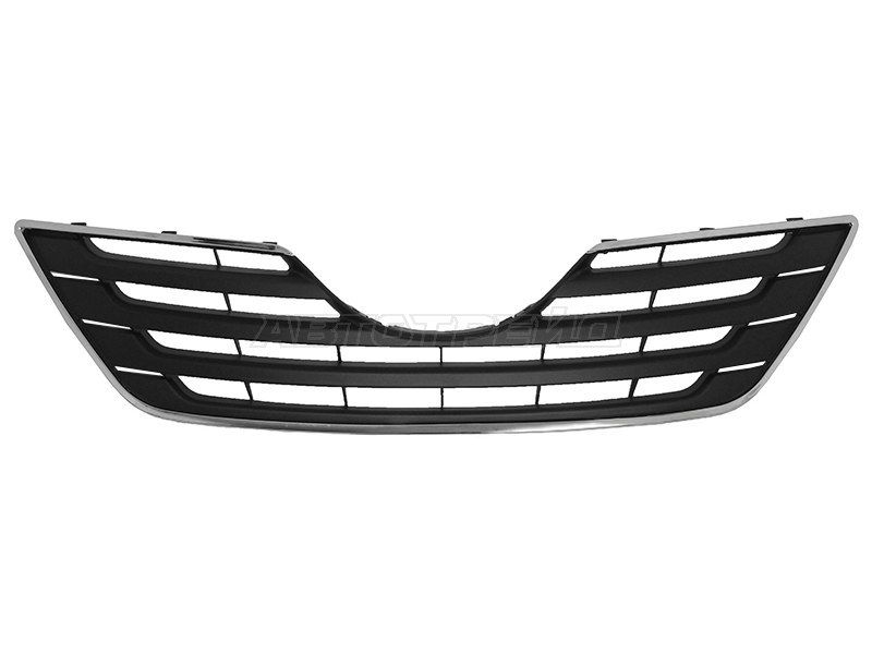 Решетка радиатора  Toyota Camry