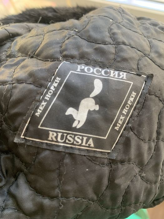 Норковая шапка черная продается