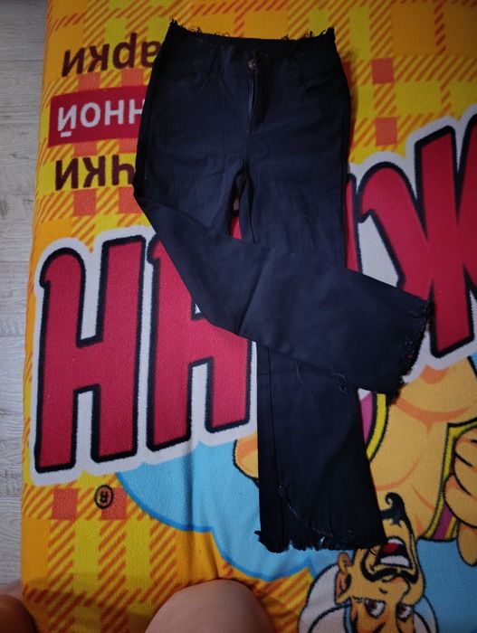 Продам брюки. Подойдёт для худенькой девочки