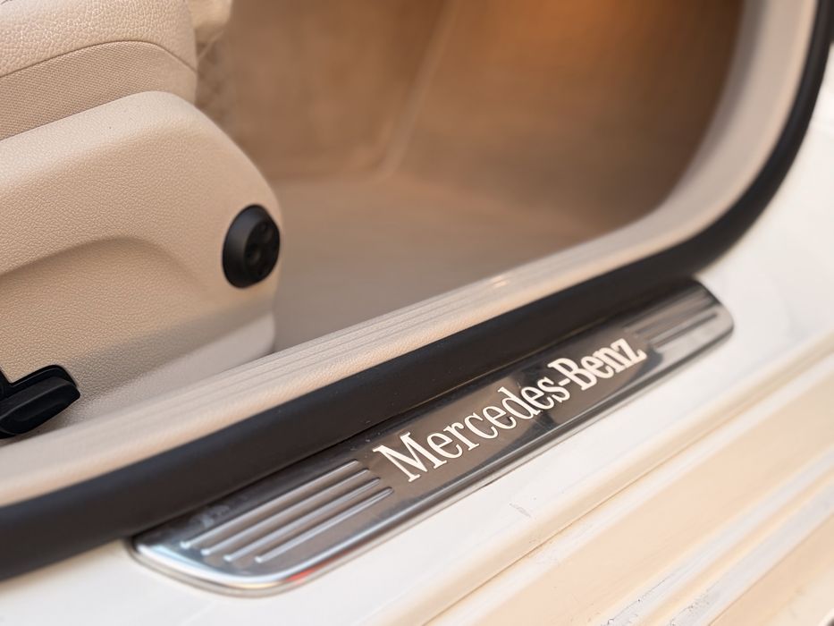Mercedes-Benz C-Class W205 4Matic AirMatic | 2.0 Benzină | AMG | Panoramic | Istoric Reprezentanță