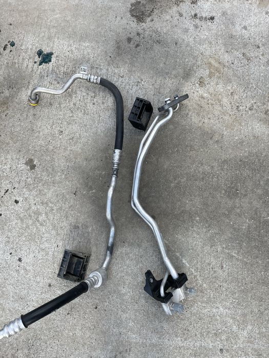 Conducta clima / aer / ac furtun turbo apa BMW f15 f16 x5 x6 f01 f10