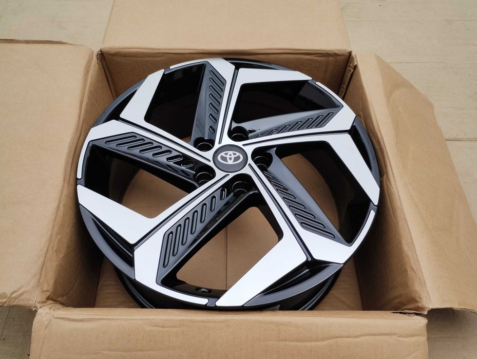 Jante 18 Toyota  RAV4  Corolla  C-HR  Auris Avensis Avensis Verso Camry Highlander Mirai  Verso Jante Noi cu Factura si Garantie‼️autohauss.ro‼️