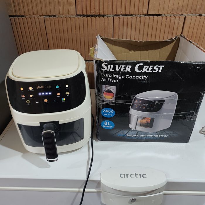 Vand friteuza Airfryer