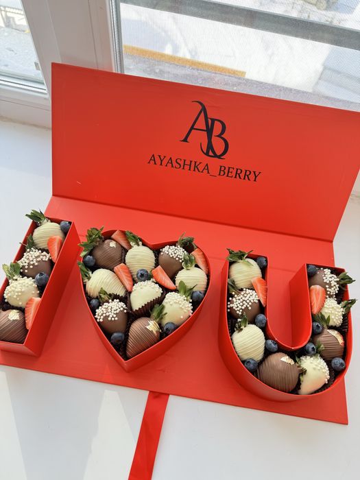 Клубника в шоколаде. 24/7. Астана!