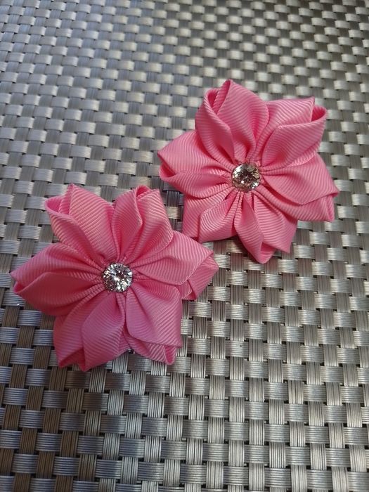 Продам бантики для малышек