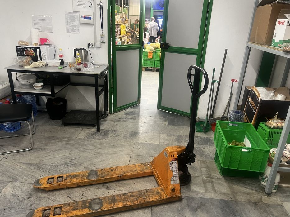 Ремонт трансполлетов, рохля и штаблер. ремонт транспалет