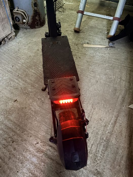 Trotineta kugokirin g2