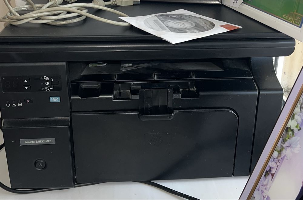 Принтер HP LaserJet Pro M1132 MFP.