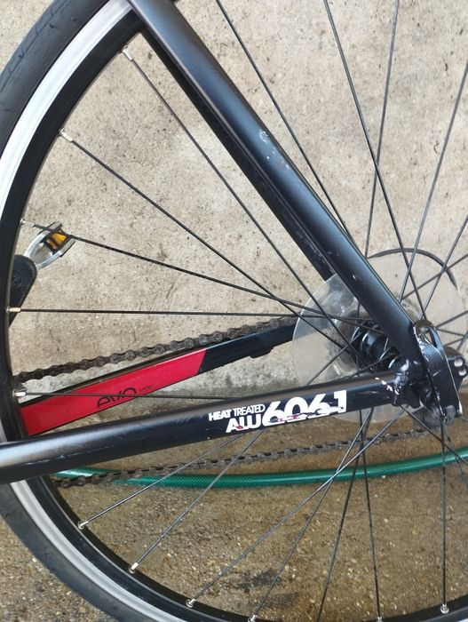 Велосиед B'TWIN Triban 520