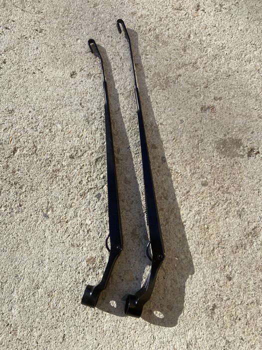 Поводок дворника