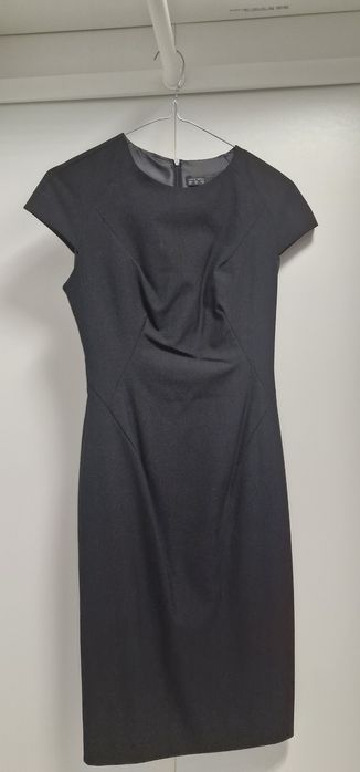 Rochie neagra eleganta