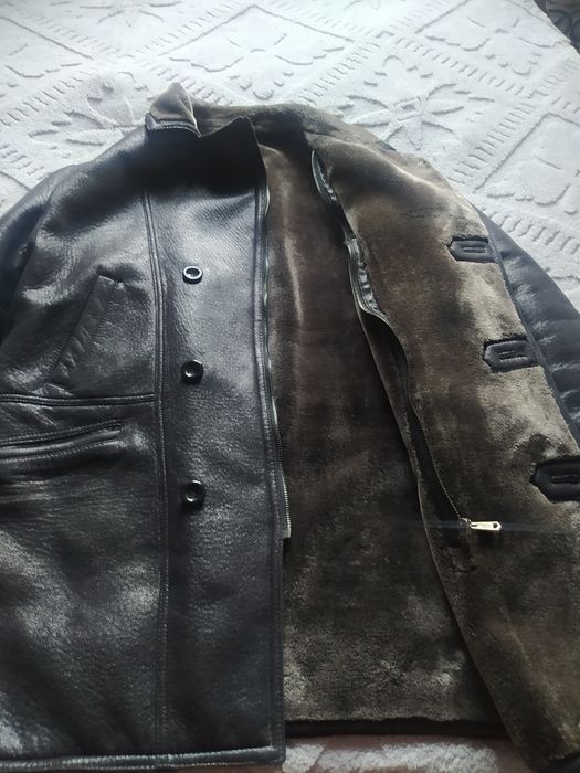 Продам мужскую зимнию куртку