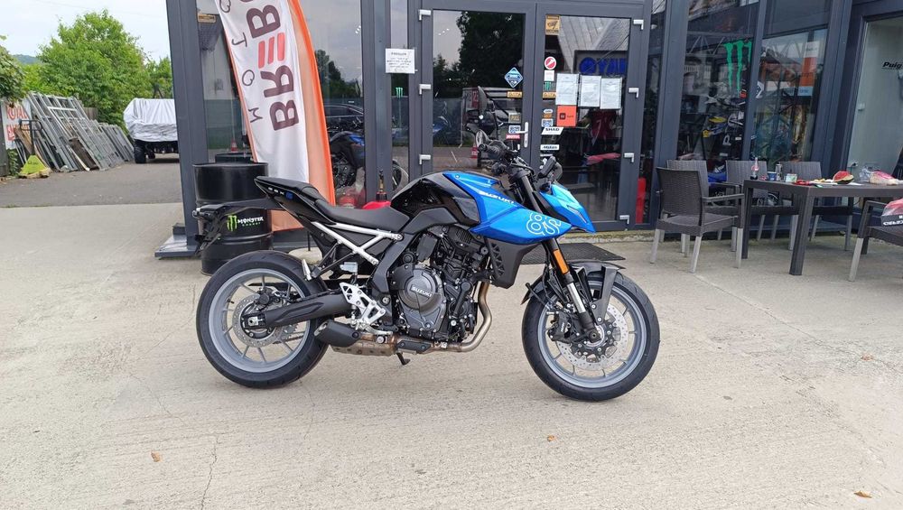 Suzuki GSX-8S nou 0 km-livrare prin EST BIKE Campina