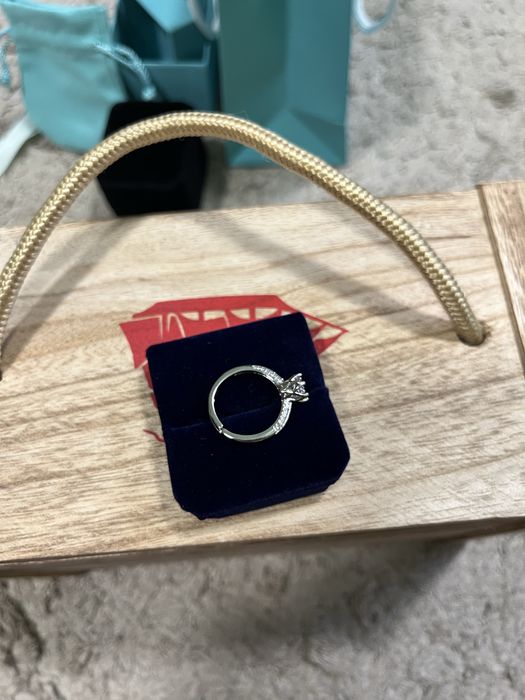 Inel elegant cu set de prezentare complet