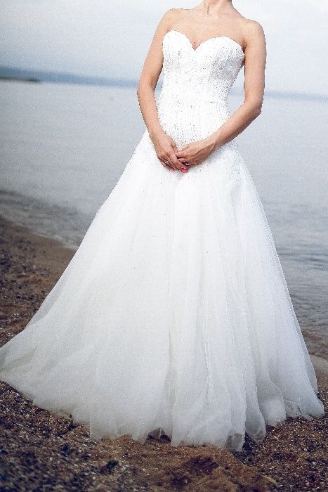 булчинска рокля Demetrios + подарък