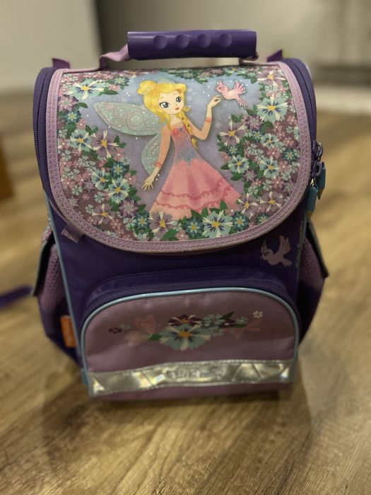 Ghiozdan fetite, clasa 0-1