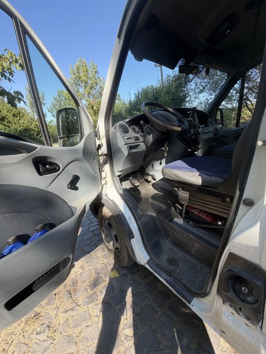 Iveco Daily 35C12 — an 2008 — propietar de 6 ani