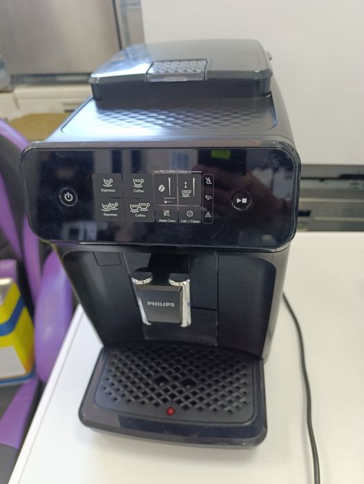 Кафе машина Робот Philips 1200 Series 

- Машината е в отлично съст