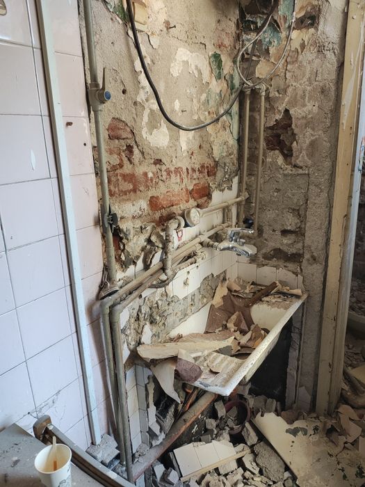 Хамалски транспортни услуги къртичи чисти извозва