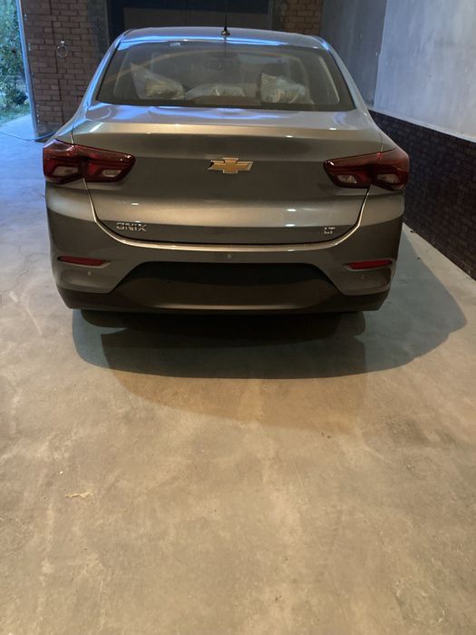 Chevrolet Onix 3-pozitsiya full