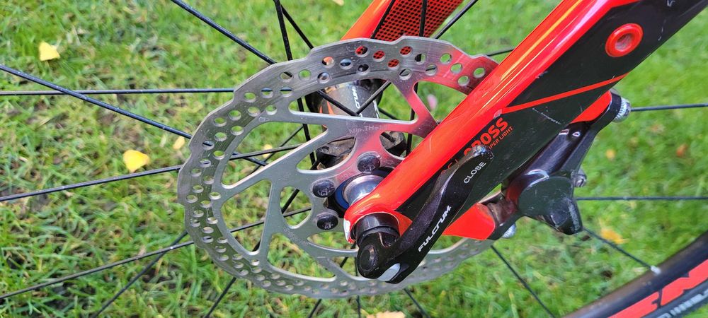 Bicicleta gravel Cube Cross Race Disc Pro Marime XL