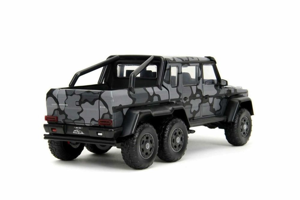 Macheta Mercedes-Benz G63 AMG 6×6 1:24 Jada Toys Pink Slips