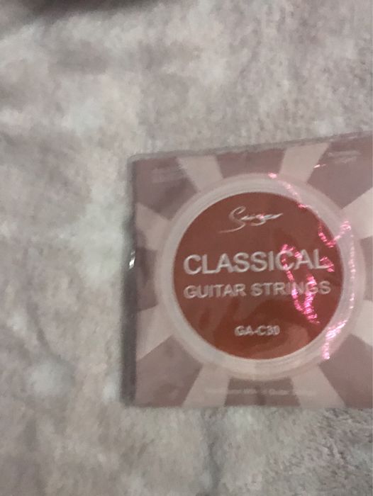 Chitara clasica neagra