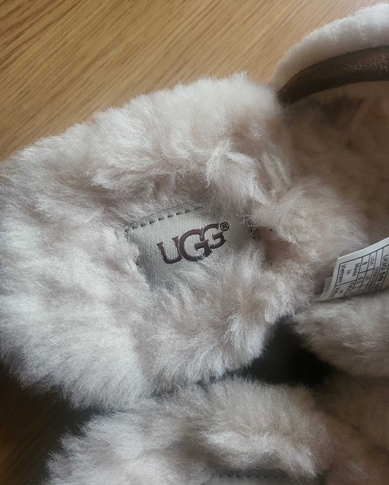 UGG 39 Нови пантофи / чехли