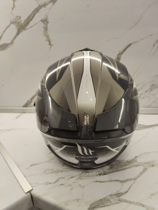 Каска за мотор MT Blade размер S