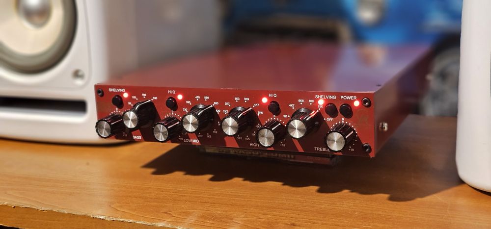 Golden Age Audio Project EQ 81 MK 3 egalizator - equalizer de studio