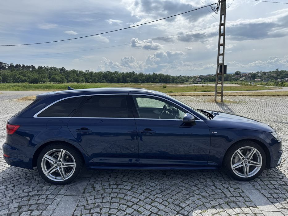 Vând Audi A4 S-line Quattro
