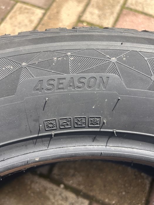 Vand 4 anvelpe KUMHO 4seasons noi 255-55-19