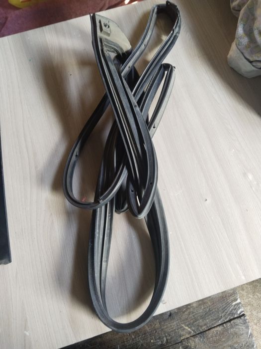 Продам запчасти на Камри 40