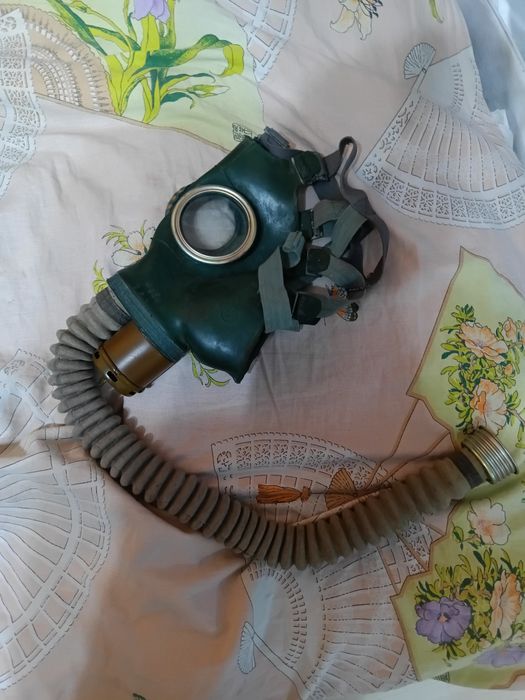 Продам противогаз гп4у