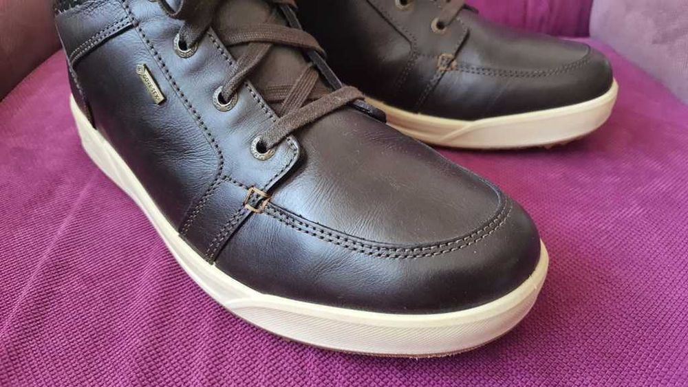 Ghete trekking LOWA Molveno goretex gtx marimea 42 1/2