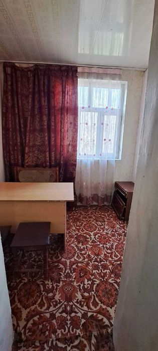 Сдаётся с 7 февраля 1в2 комнатная квартира, Чирчик, 9 м/район