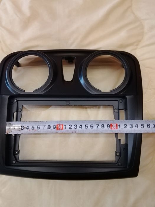 Панел мултимедия Дачия