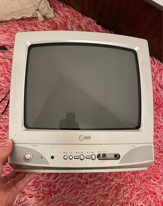 Стар Телевизор LG и Neo в допълнение и подарък