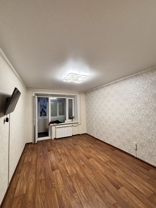 Продам телевизор фирмы LG