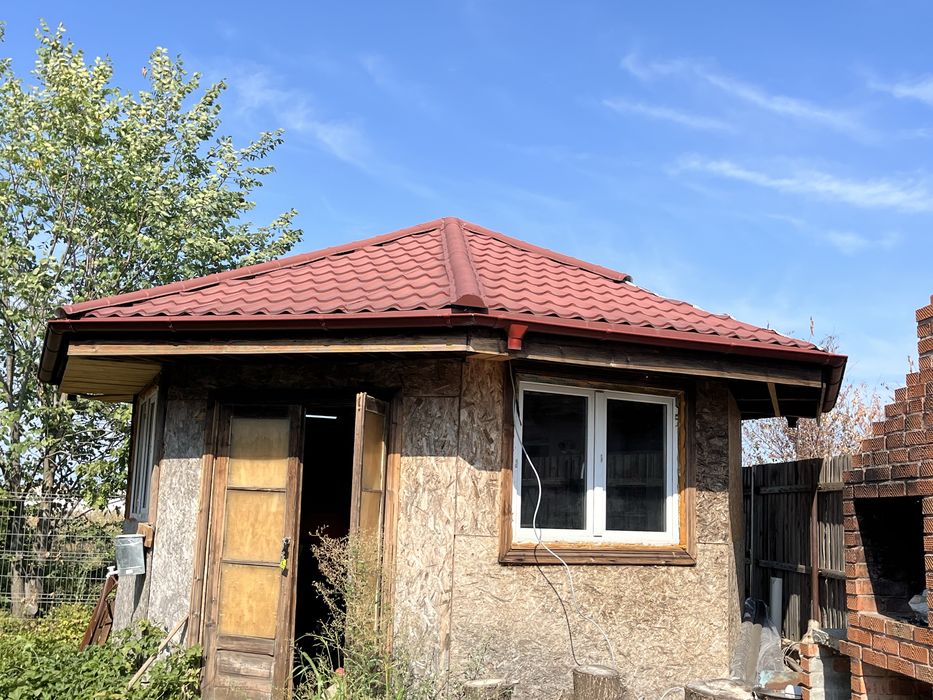 Vand foisor, stare foarte buna, 30mp utili