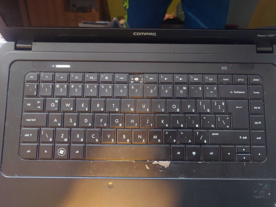 Лаптоп COMPAQ  CQ57 на части