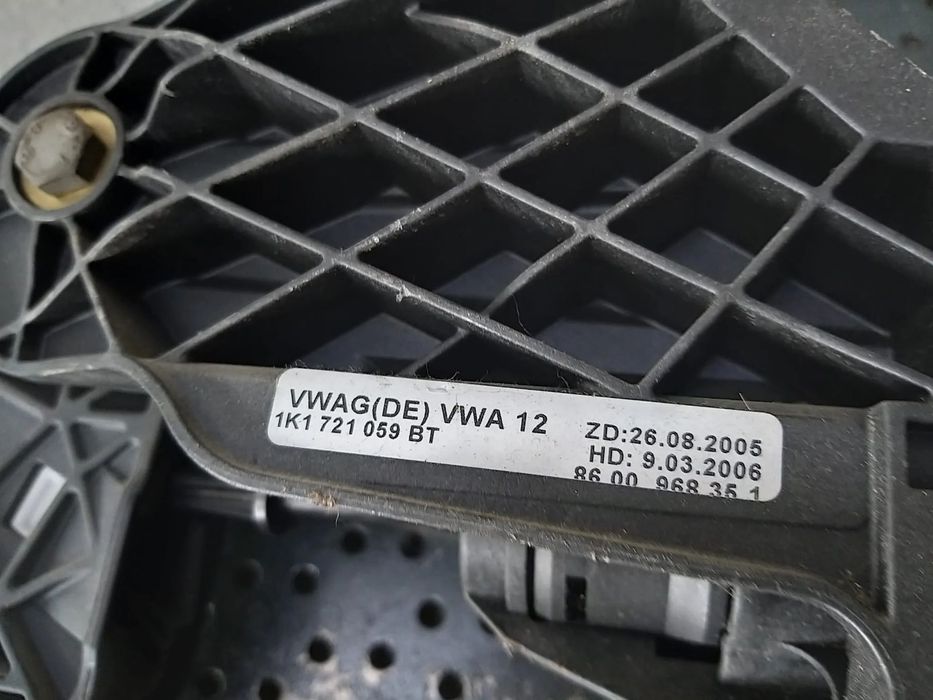 Pedala ambreiaj vw golf 5 1k 1k1721059bt