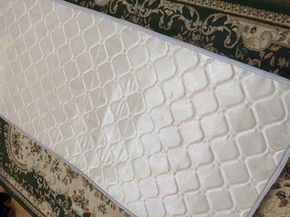 Матрац пружинный