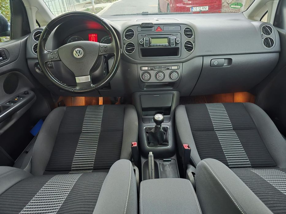 Golf 5 Plus 1.9TDI 105cp 2009 +Carlig