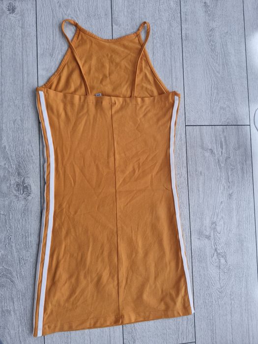 Rochie Adidas noua fara eticheta  marimea M