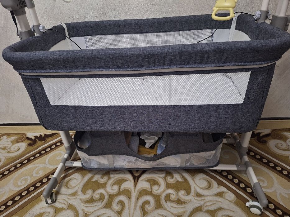 Продам монеж кровать музыкалы