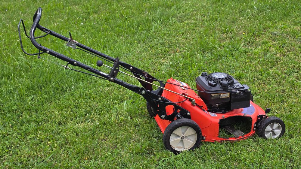 Masina tuns gazon ARIENS-21, americana