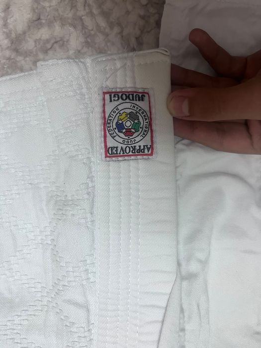 Кимоно для дзюдо Sakura 150 см